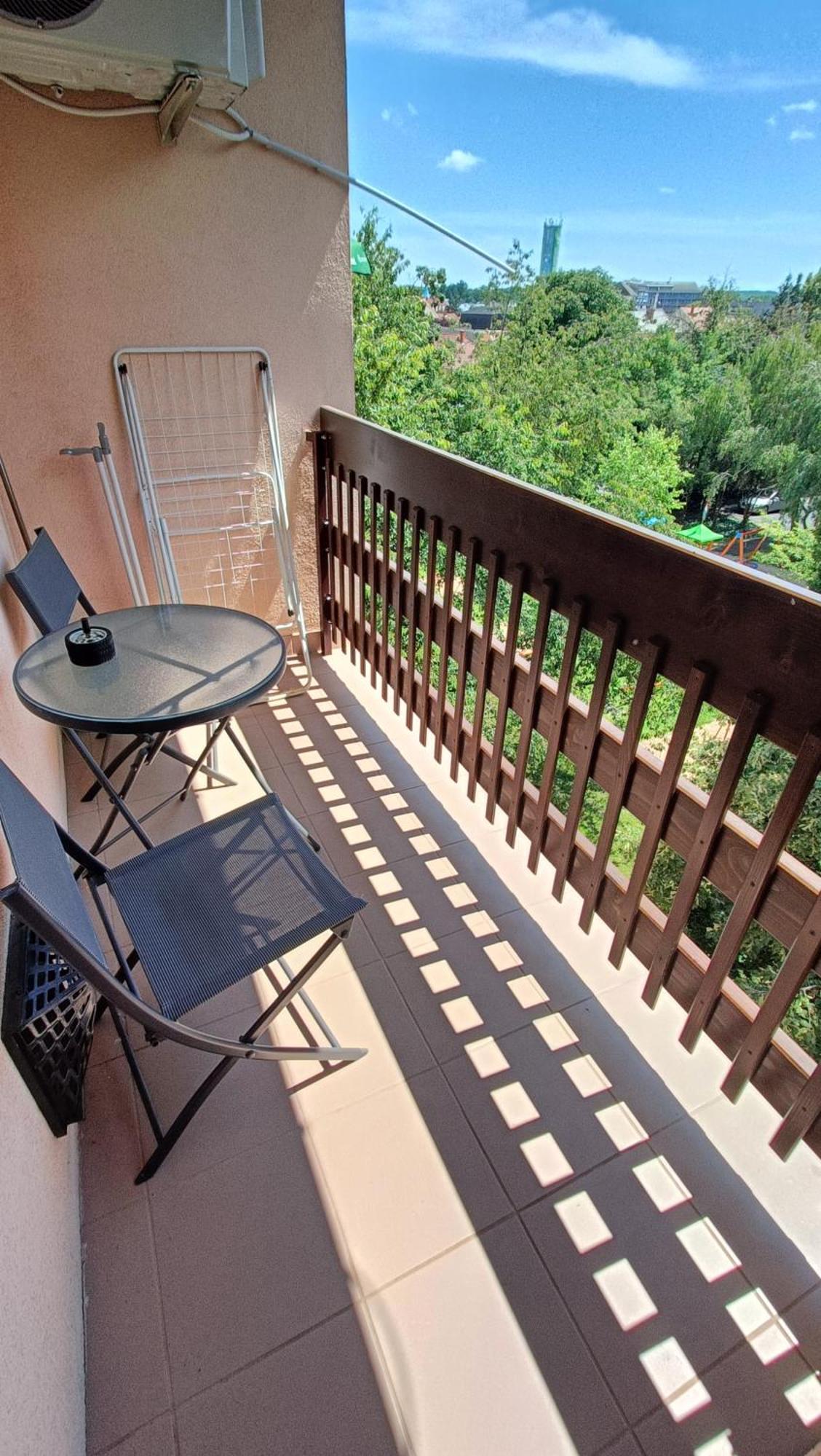 Newisland Family Apartman Sárvár Exterior foto