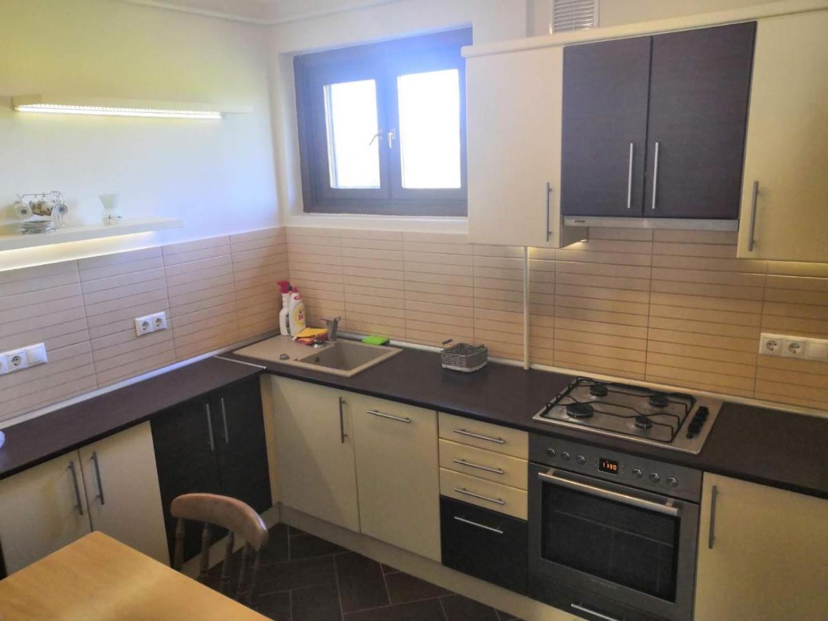 Newisland Family Apartman Sárvár Exterior foto